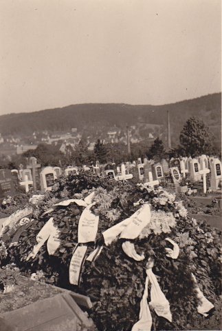 Die Grabstelle von Erich Lang